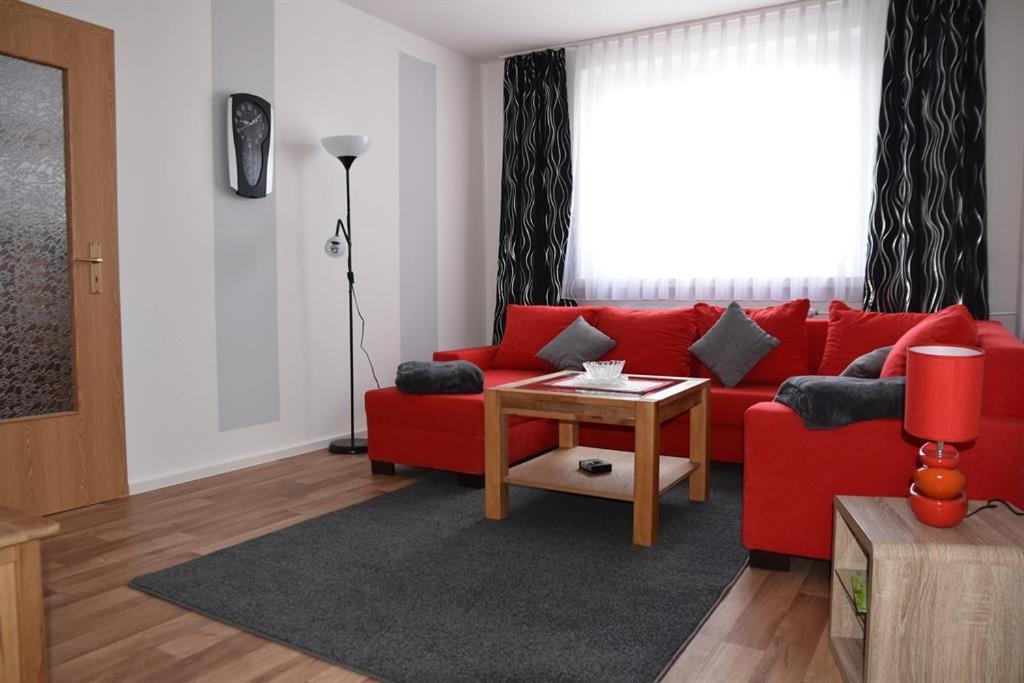 Gaestewohnung Neustaedter Strasse 35 ทาเลอ ภายนอก รูปภาพ