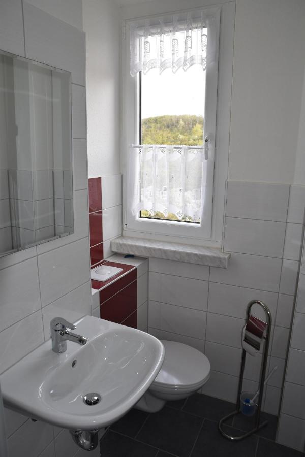 Gaestewohnung Neustaedter Strasse 35 ทาเลอ ภายนอก รูปภาพ